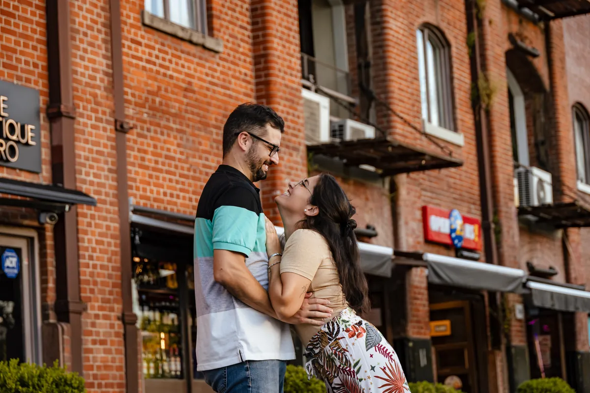 Rocío y Matías besándose